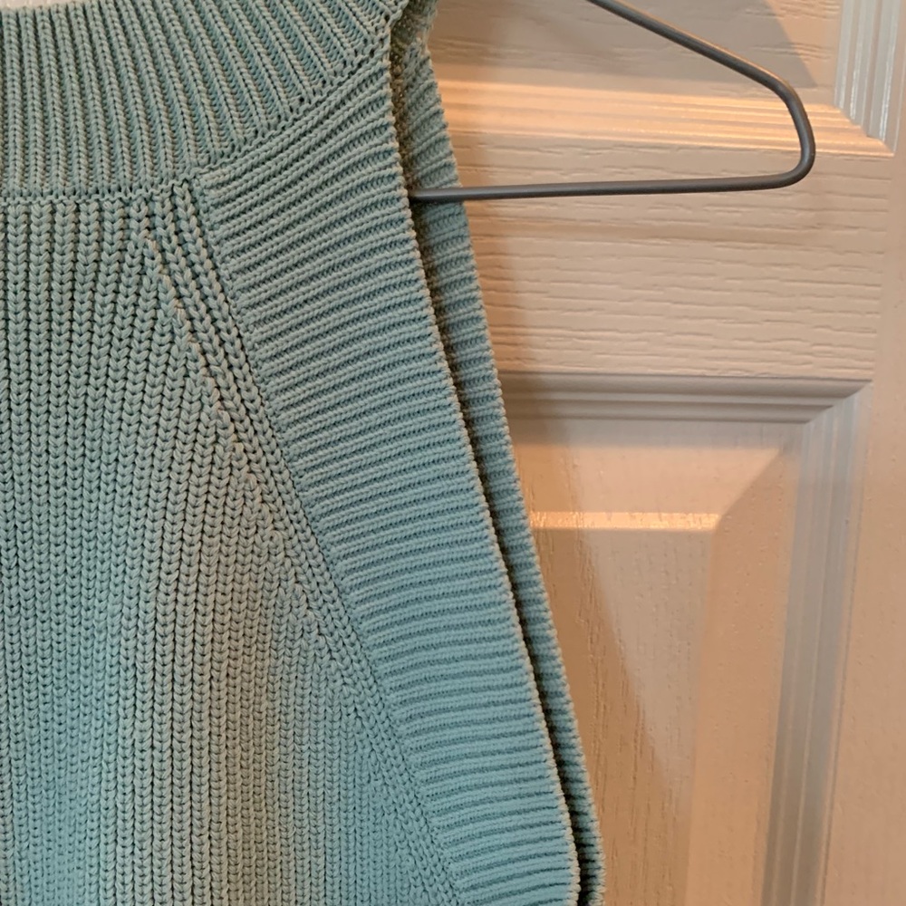 Wilfred Crevier Knot Top